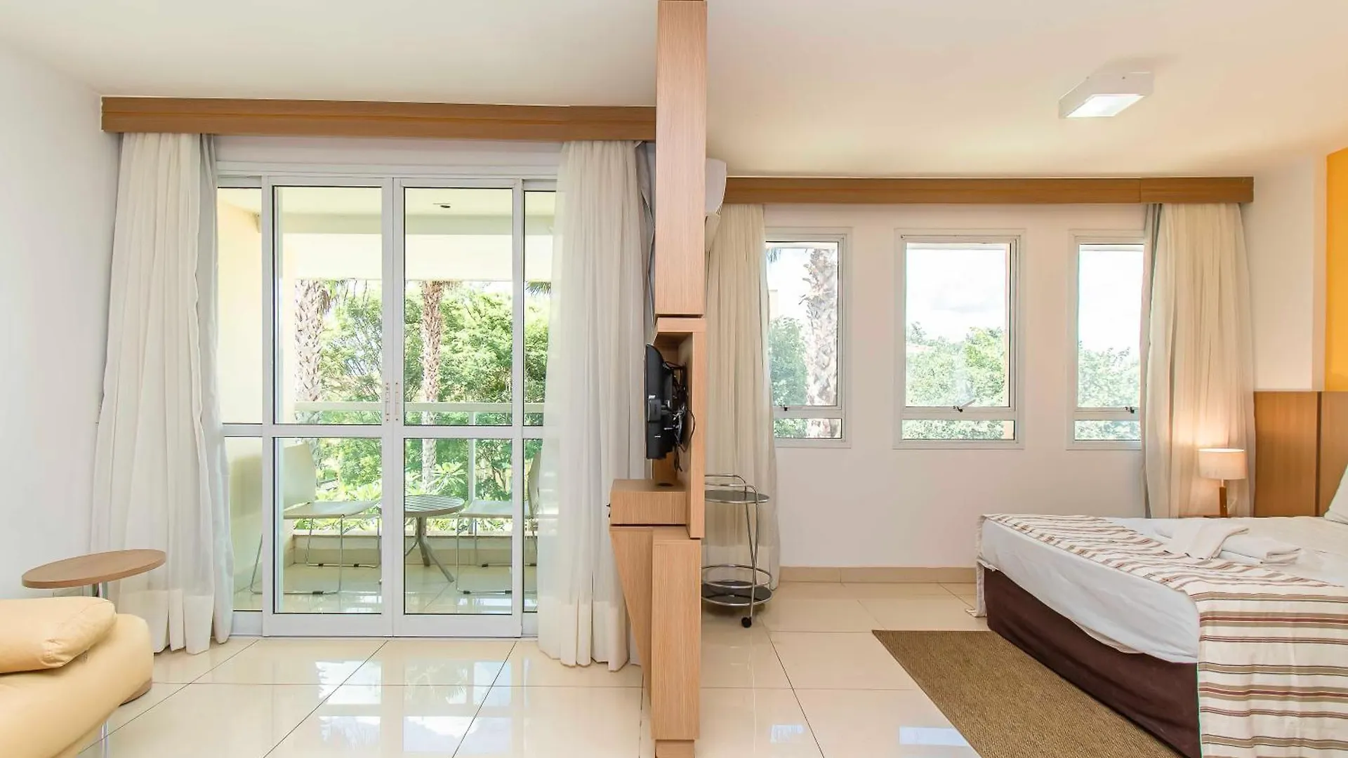The Sun Diaria Brasil 65607 Apartment Brasilia